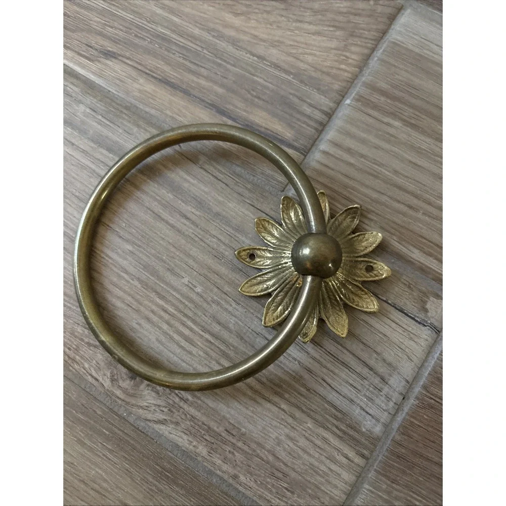 Brass Napkin Towel Ring Mcm Flower Pattern Base Vintage Wall Mount Home Decor